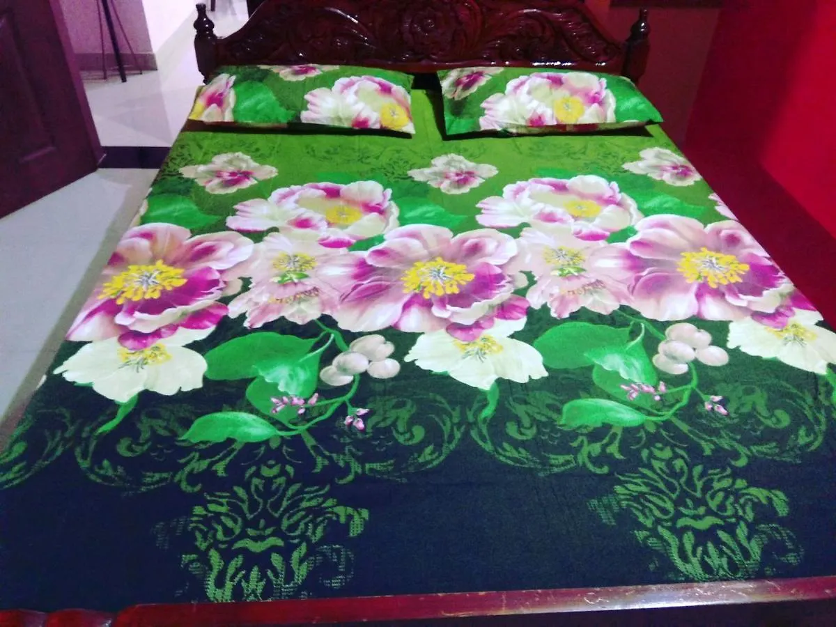Munnar Pavithra Riverview Homestay India