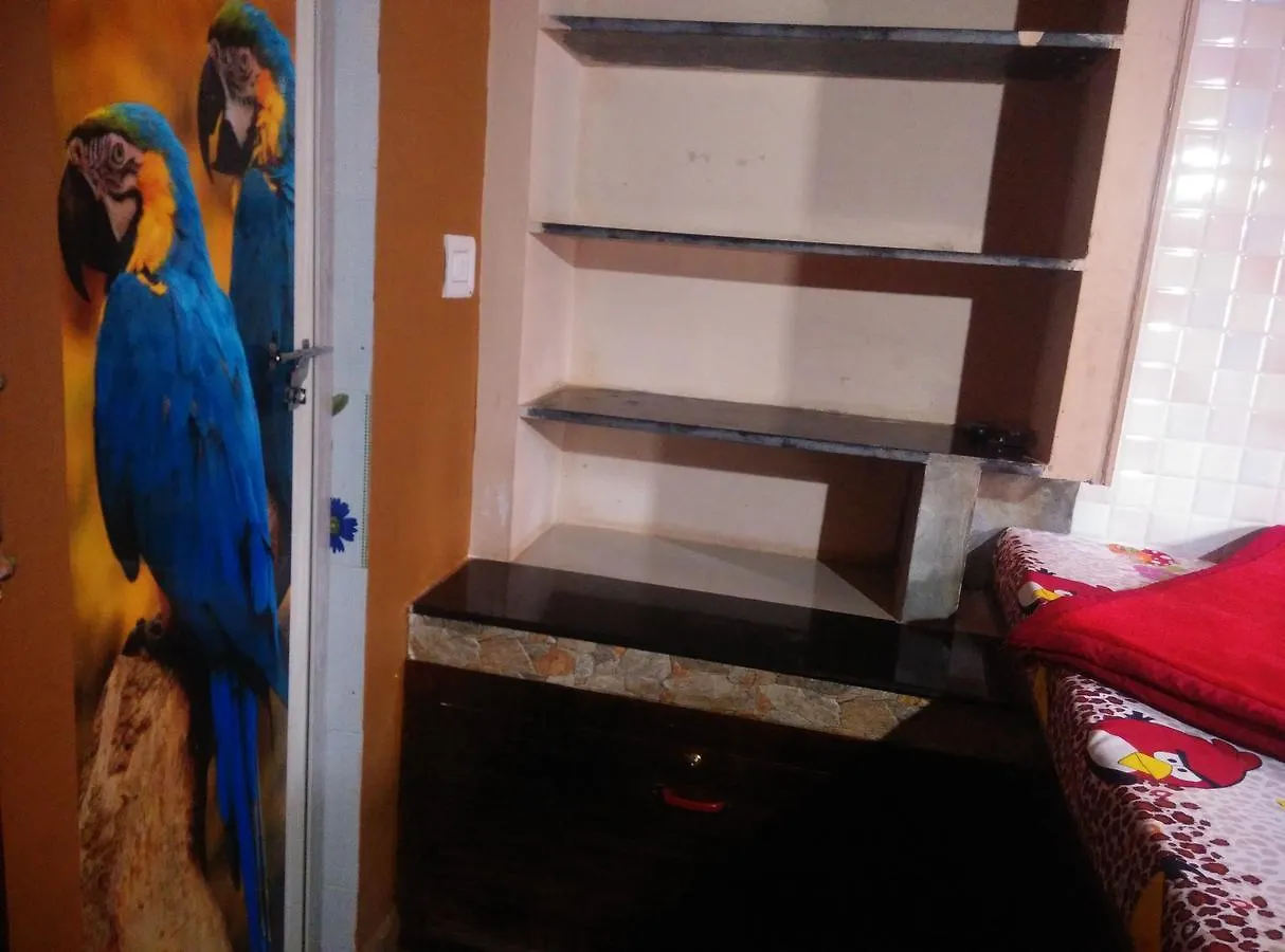 Munnar Pavithra Riverview Homestay