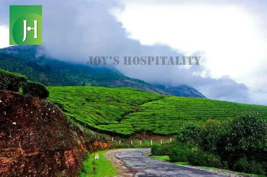 Munnar Pavithra Riverview Homestay India